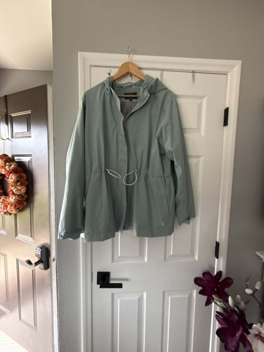 G.H. Bass & Co. Rain Jacket Sage Green Anorak Hooded